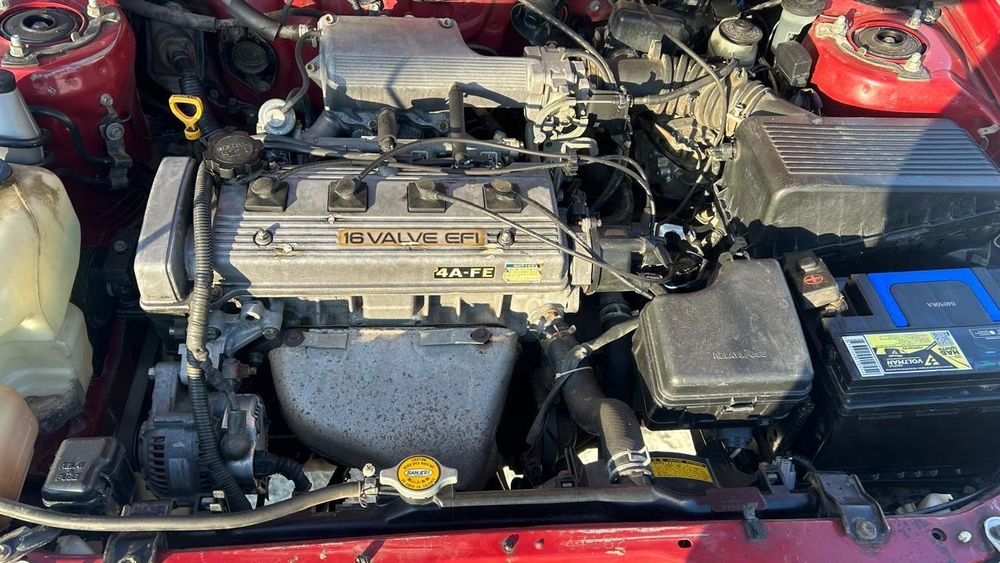 Продам Тойота Карина е