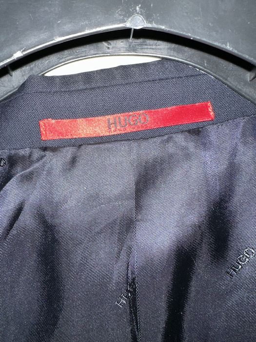 Hugo сако и риза