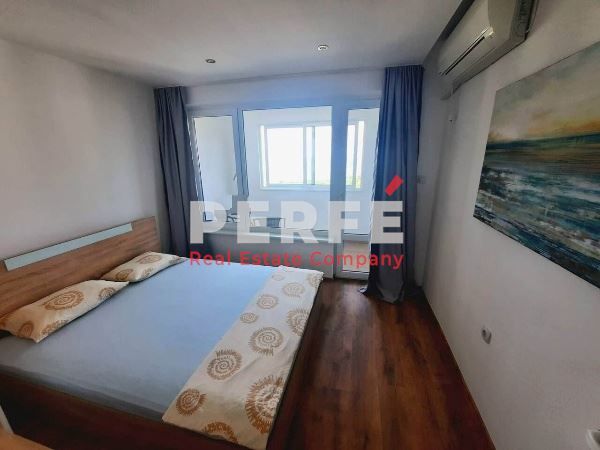 Дава се под наем Двустаен апартамент в Бургас, Зорница - 60 кв.м за 459 € - Снимка #5