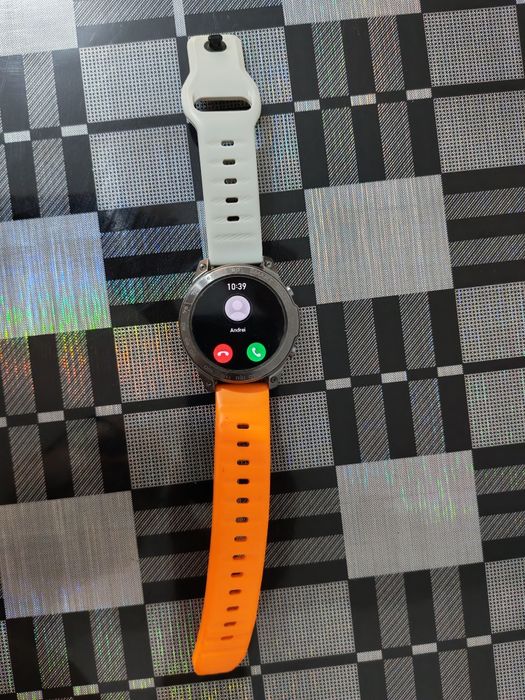 Ceas Smartwatch cu Bluetooth