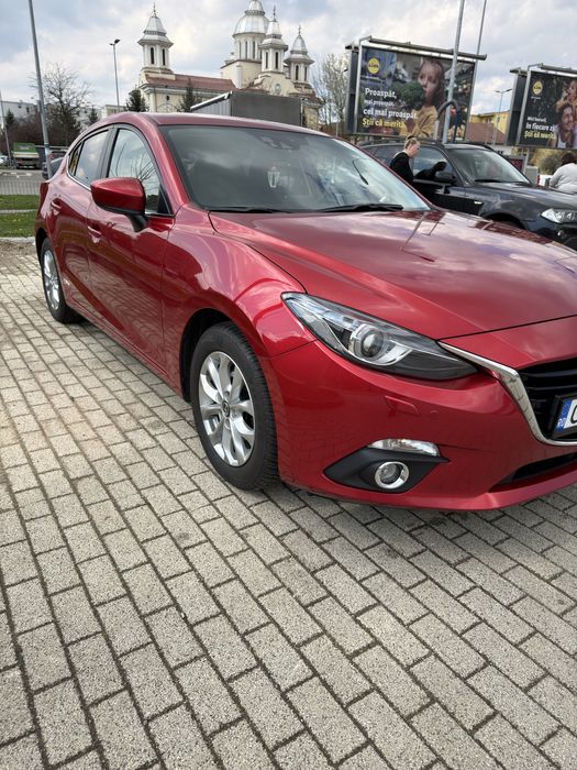 Mazda 3 Top Revolution