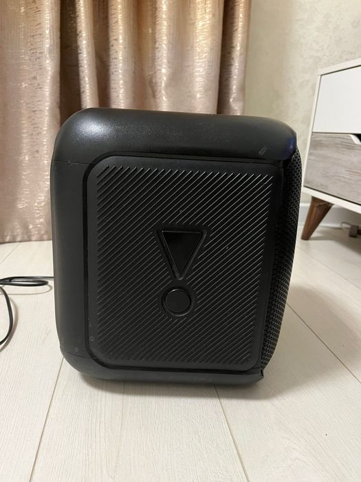 Колонка JBL partybox encore