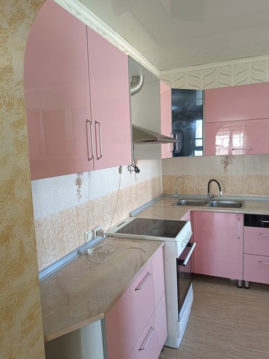 Продам кухонный гарнитур