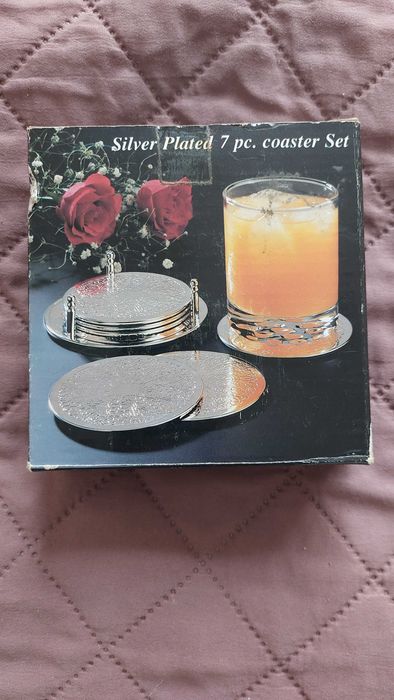 Комплект посребрени подложки за сервиране