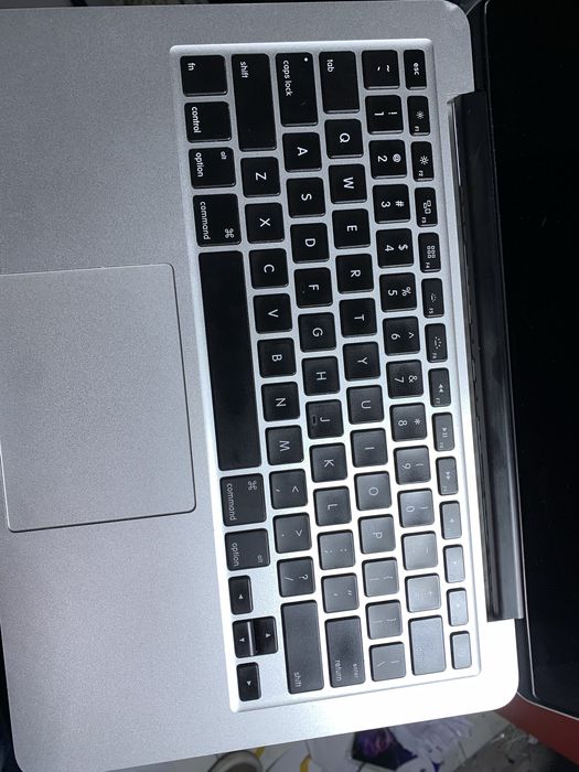 Макбук про рабочий 15 года