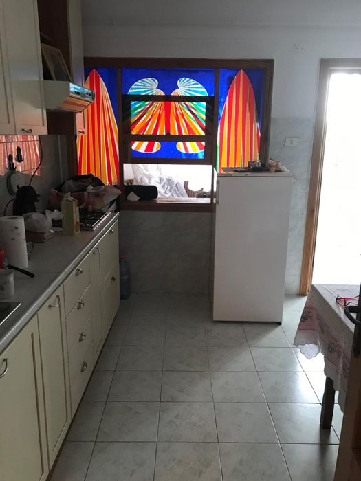 Ap cu trei camere decom, central (Banca Națională) pe doua nivele