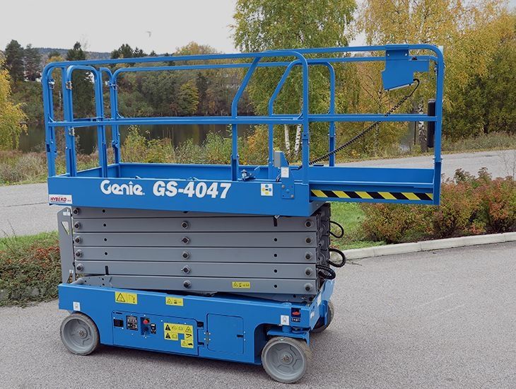 Inchiriez nacela electrica foarfeca interior 12, 14, 16 m JLG GENIE HA