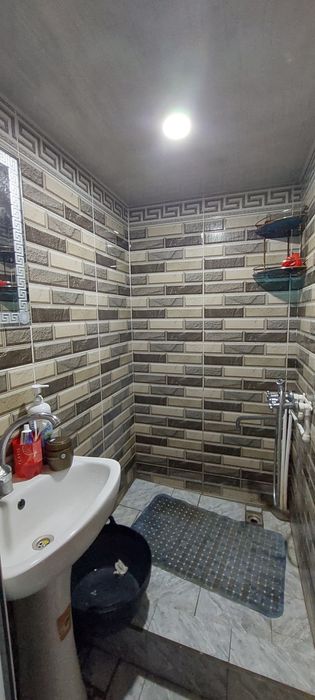 1 ком. квартира, 1/1/2. Спутник 2, Сергели.  Дом кирпичный. Метро