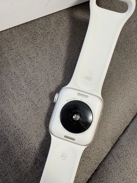 Apple watch SE3 40mm гаранция