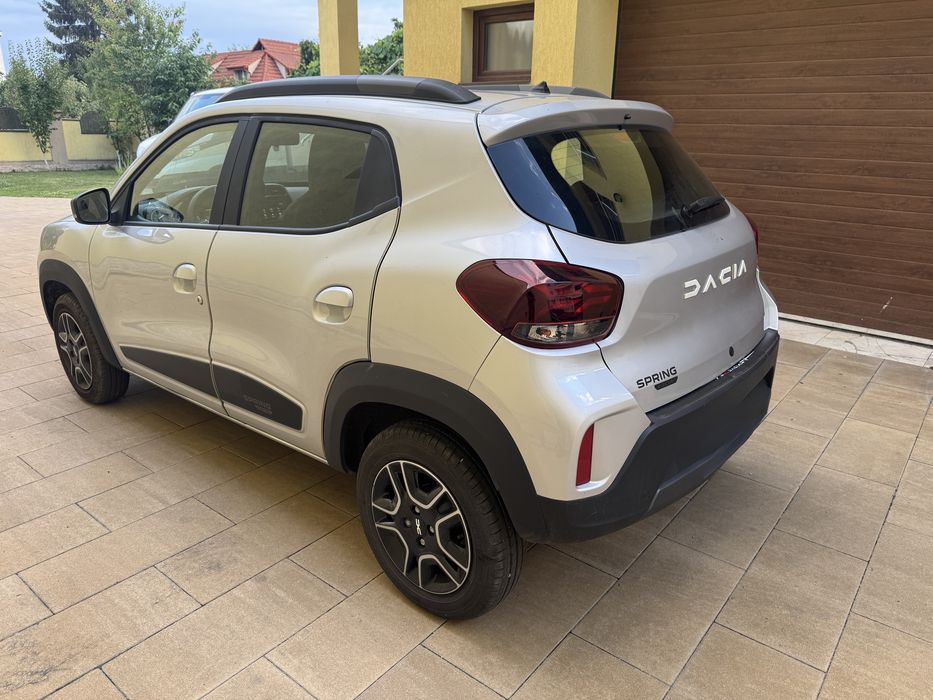 DACIA Spring 2023 — imagine 4