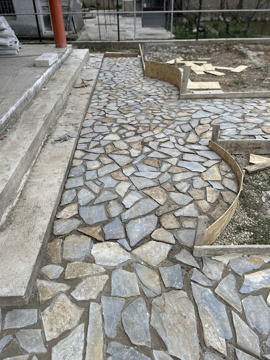 Vând Piatră Naturală de Munte