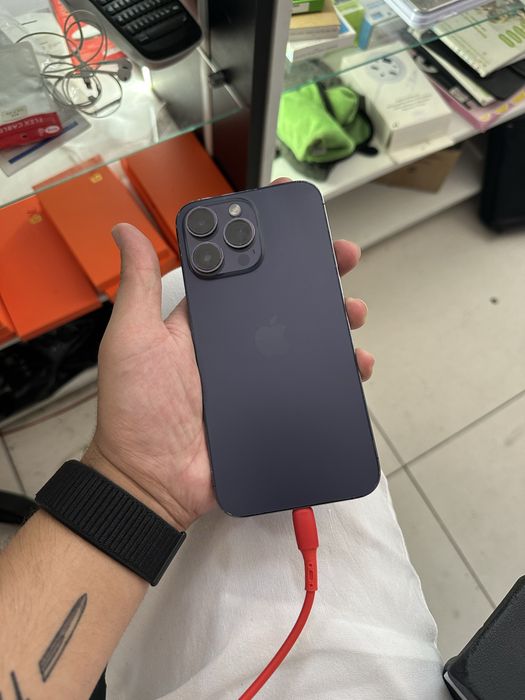 Продается IPhone 14 Pro Max 256GB