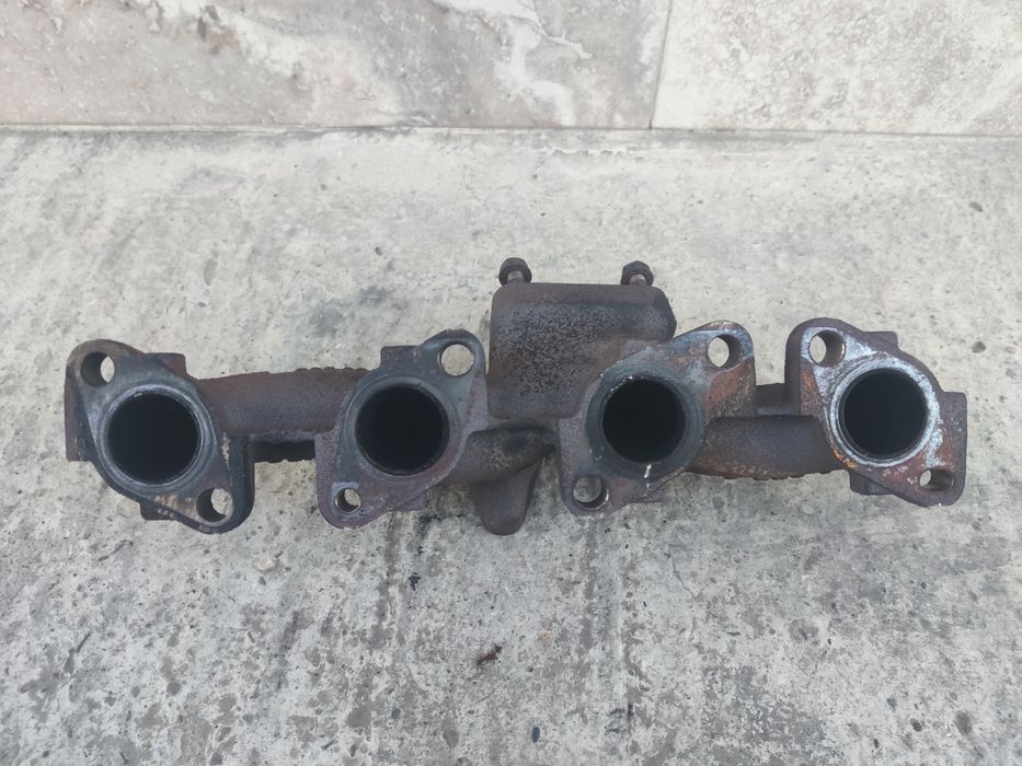 03L253033 Galerie evacuare 2.0 TDI CAG CAH Euro 5 Audi A4 B8 8K Exeo