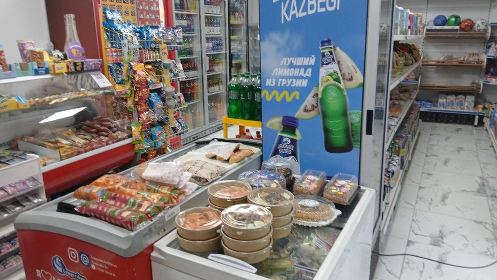 Магазин Нур-Бек Кокарал 2/4