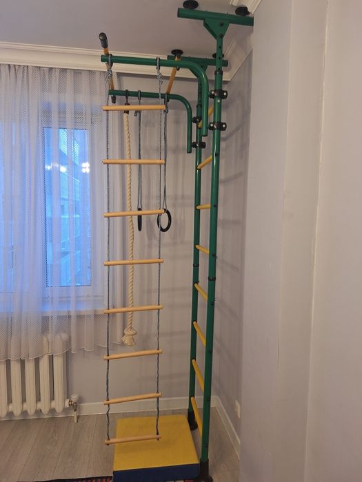 Продам шведскую стенку