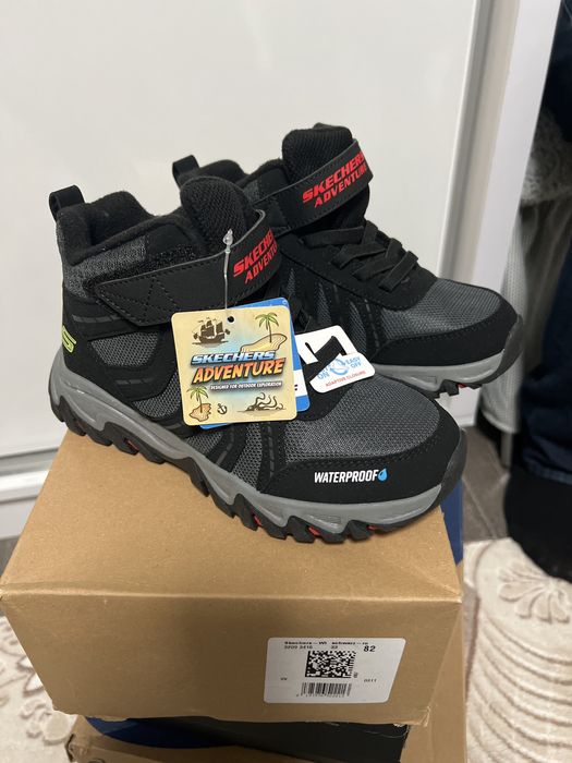Ghete trekkings Skechers Rugged Ranger Negru nou marimea 33