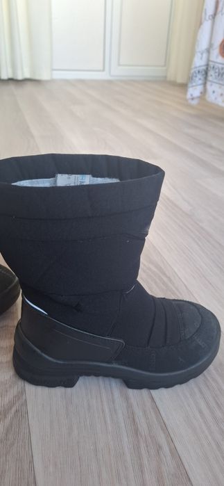 Продам детские сапожки