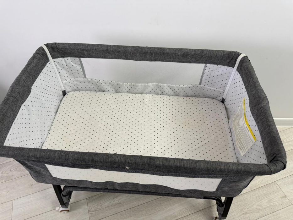 Продам детскую кроватку люльку