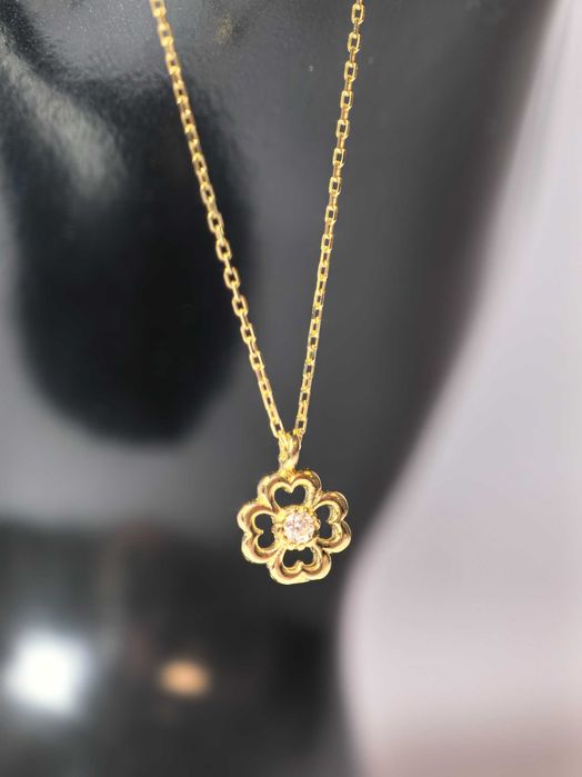 Lănțișor damă aur galben 14K cu pandantiv floare, 1,40 g – nou
