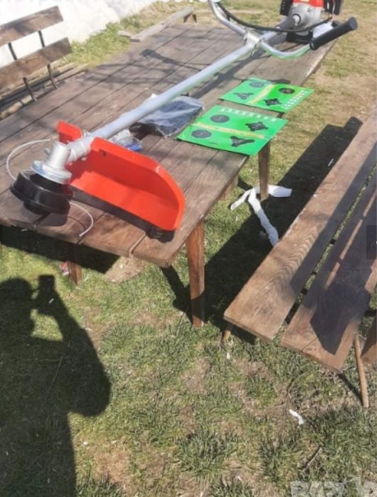 Немски Бензинов Тример (Храсторез) За Трева Werstil 72Куб.