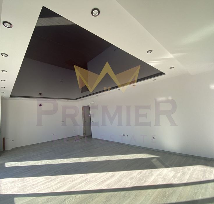 Продава се Четиристаен апартамент в София, Малинова долина - 226 кв.м за 1992 €/кв.м - Снимка #1