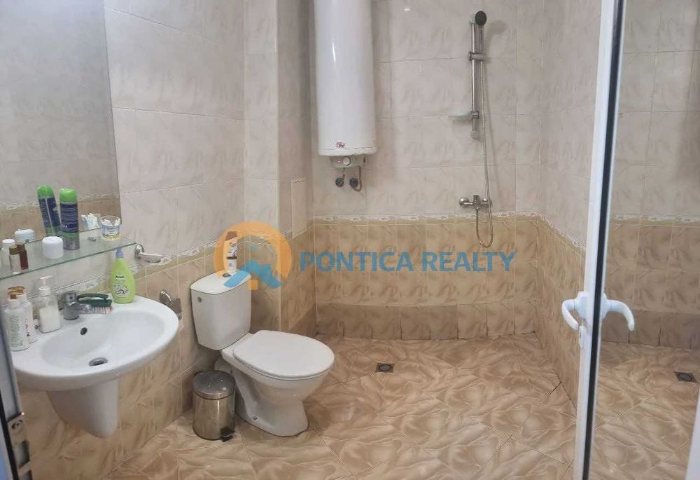 Тристаен апартамент в красив комплекс в Свети Влас