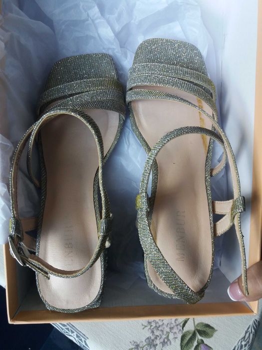 Елегентни дамски сандали