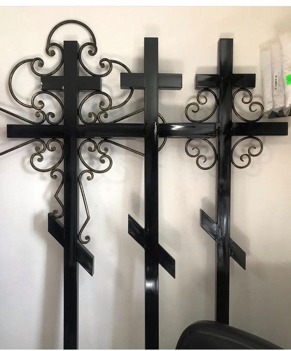 Оградки столик лавка кресты металл дерево