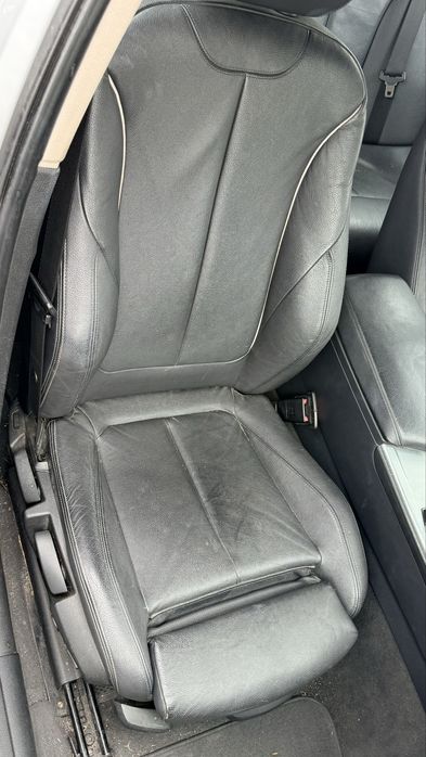 BMW F31 Кожен салон recaro