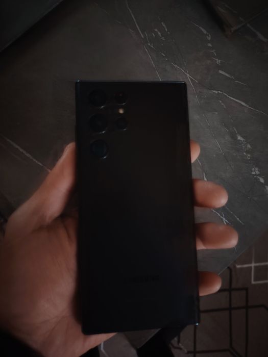 samsung s22 ultra ekran almashgan