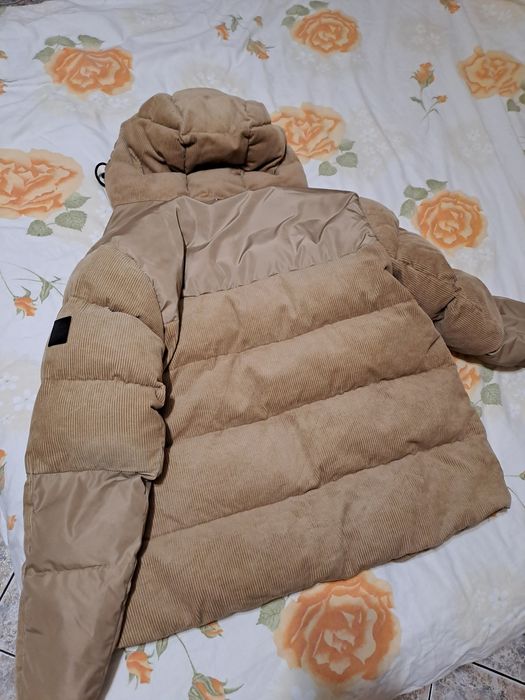 Оригинално зимно яке на Hugo Boss L  Промо 90лв.