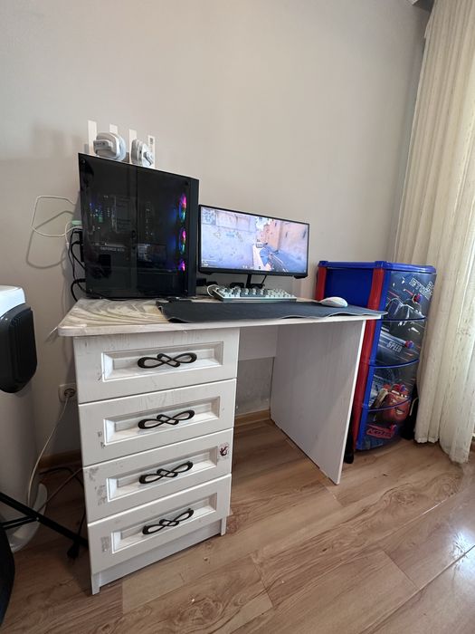 Мебель в отличном состоянии