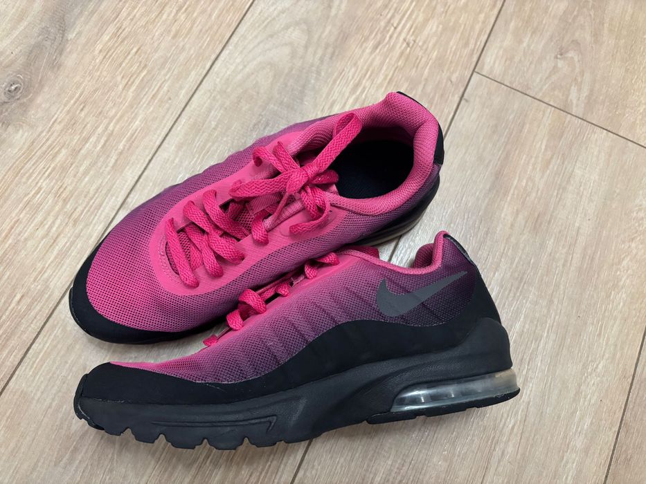 Маратонки Nike 38н