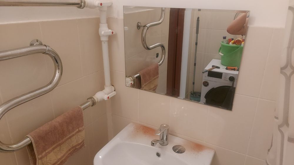 Услуги вешеам зеркало гардины