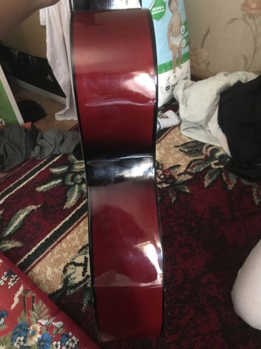 Гитара сатылады обмен жок