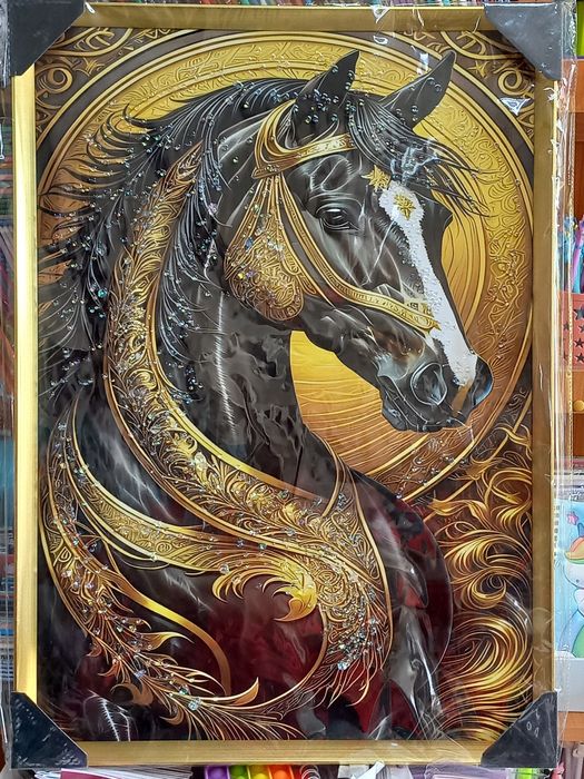 Картина инкрустированая камнями.