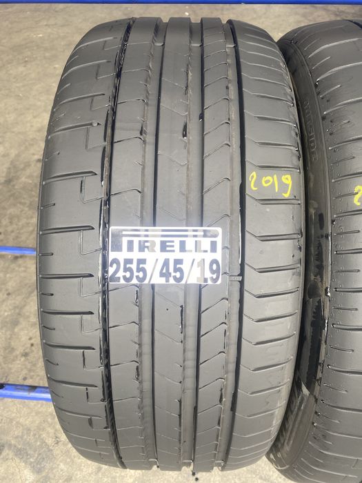 255/45/19 Pirelli Vara