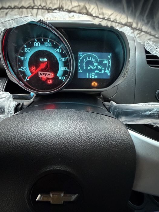 Kraska yoza yurigani halol. Pul yetmasa afto kredit qilamiz