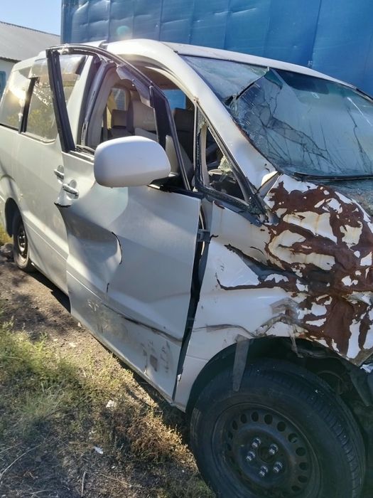 Продам альфард в аварйном состояние