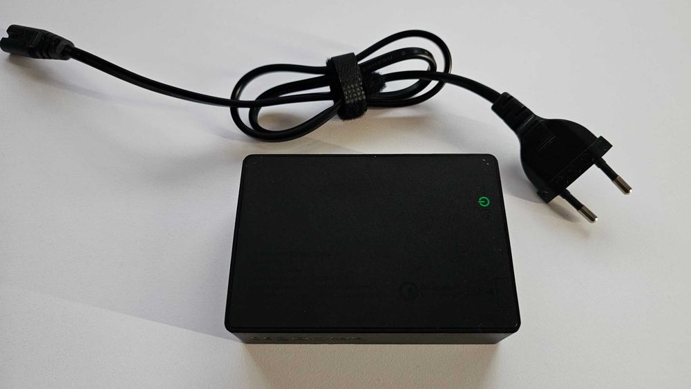 Aukey Încărcător Fără Cablu cu 6 Porturi USB-A 60W Quick Charge 3.0 Negru