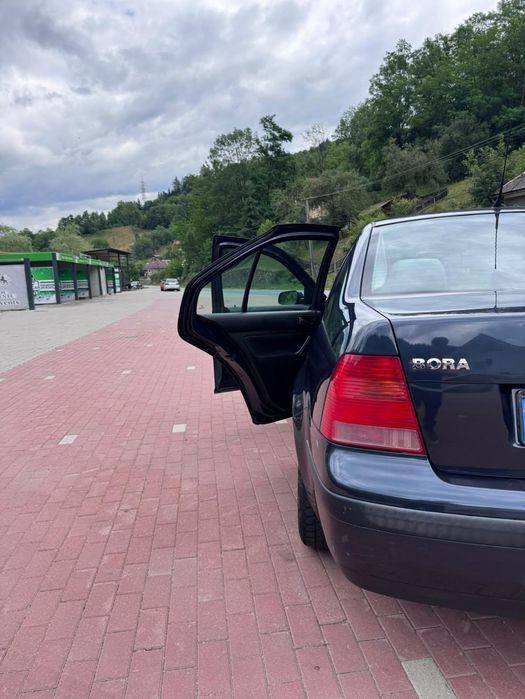 Volkswagen bora.