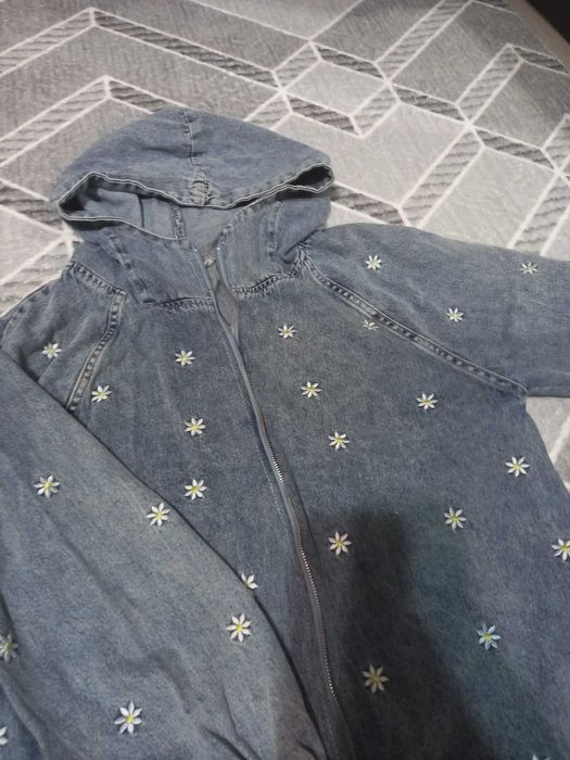 Дънково яке с качулка