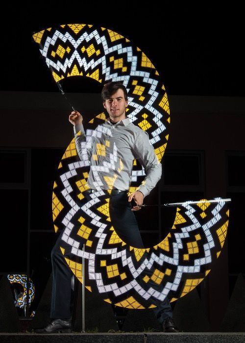 Пиксельное шоу ATON. PIXEL SHOW