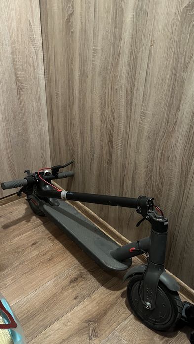 Продаётся самокат