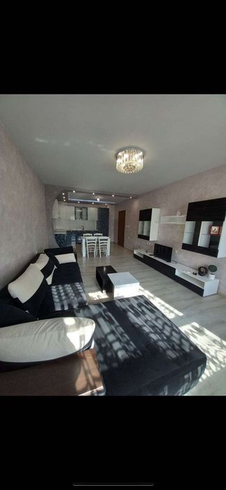 Дава се под наем Двустаен апартамент в Пловдив, Тракия - 80 кв.м за 510 € - Снимка #4