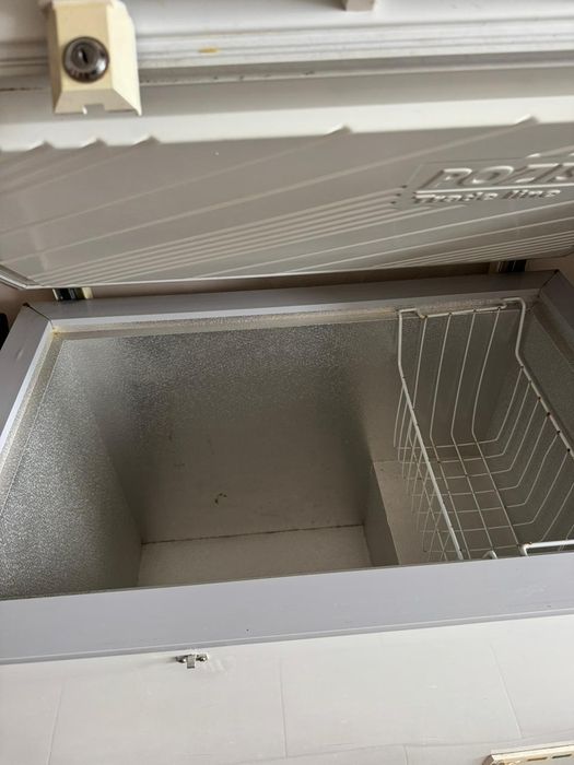 Продам морозильную камеру