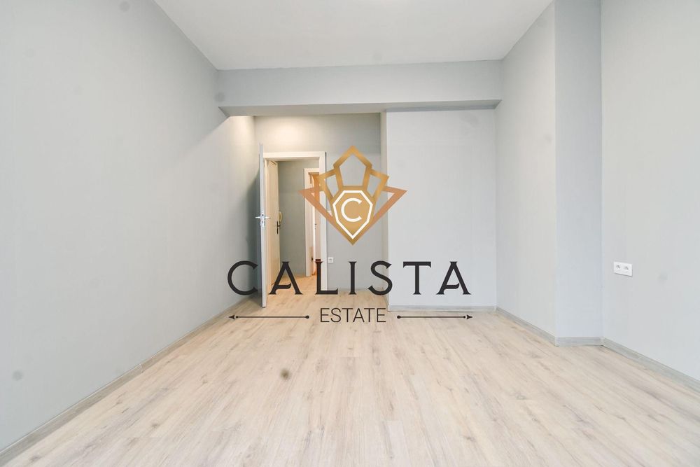 Дава се под наем Двустаен апартамент в София, Център - 70 кв.м за 756.84 € - Снимка #9