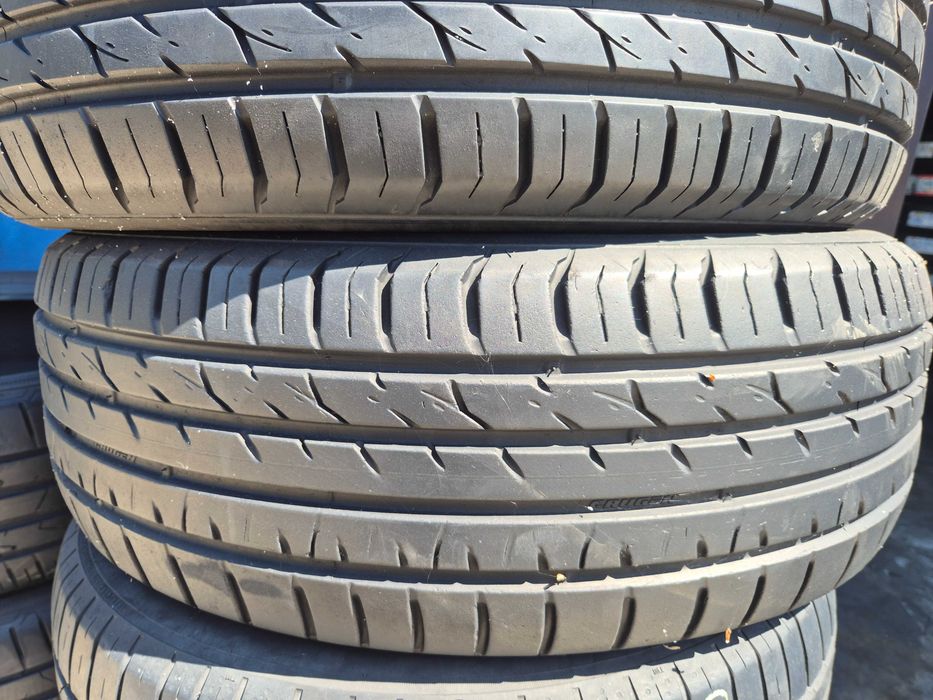 4 Anvelope de VARA - 225/60/18 100H - KUMHO CRUGEN - CA UNELE NOI - DOT 2017 !