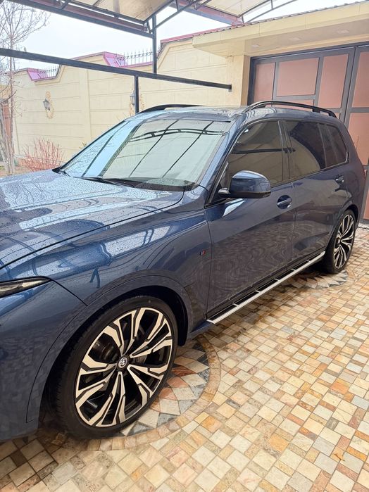 BMW X7 xdrive 40i 2020/2021 возможен обмен на недвижимость