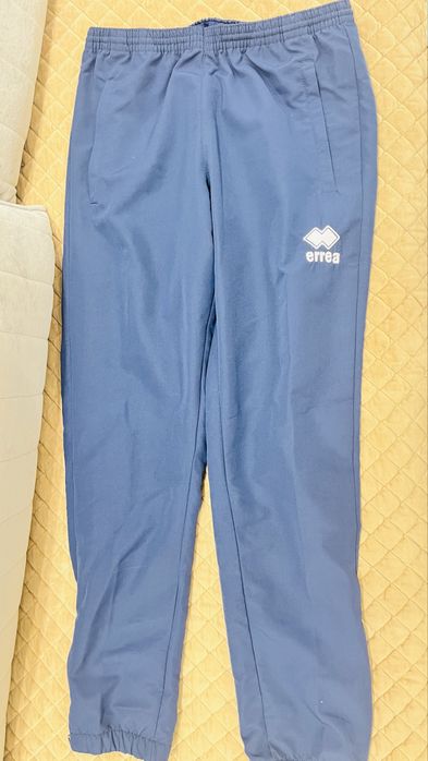 Errea трико размер S ка. Качестао идельное.